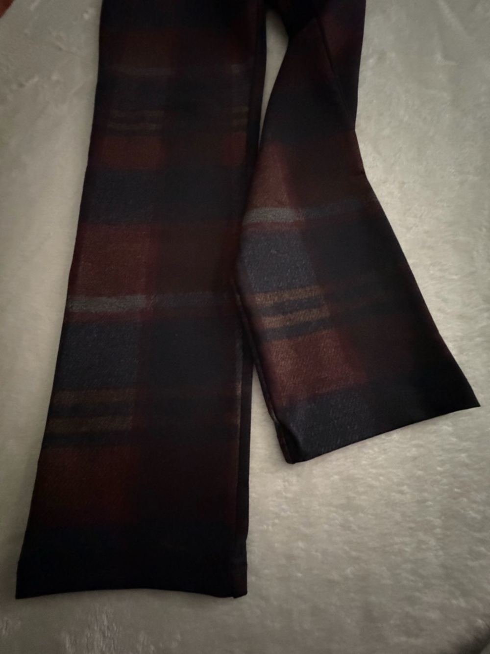 Sanctuary Plaid Slim Pull On Stretchy Pants, Size L - Picture 13 of 16
